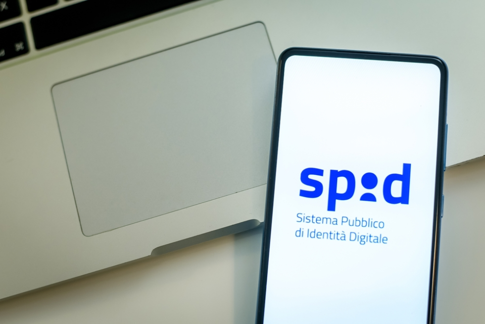 Spid, Fnp Cisl: alle Poste renderlo gratuito per gli anziani